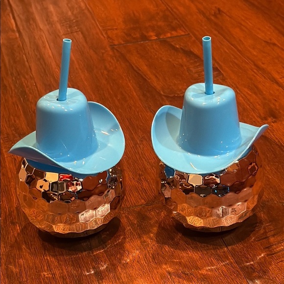 2 CUPS! New, Never Used! 20 fl oz (591mL) COWGIRL Cold Beverage Only - Picture 2 of 8